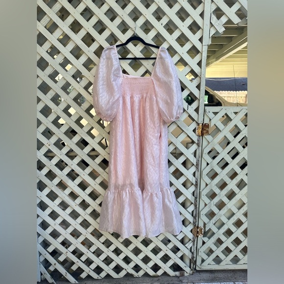 COPY - Anthropologie Textured Puff-Sleeve Dress - Picture 8 of 8